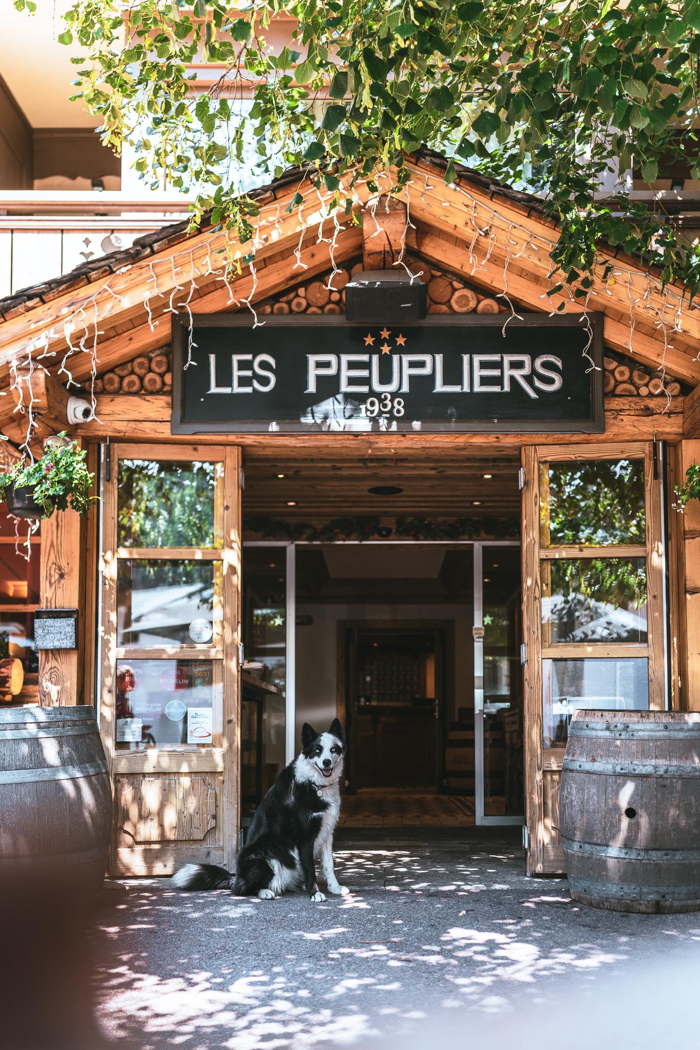 Les Peupliers Hotell Courchevel Exteriör bild